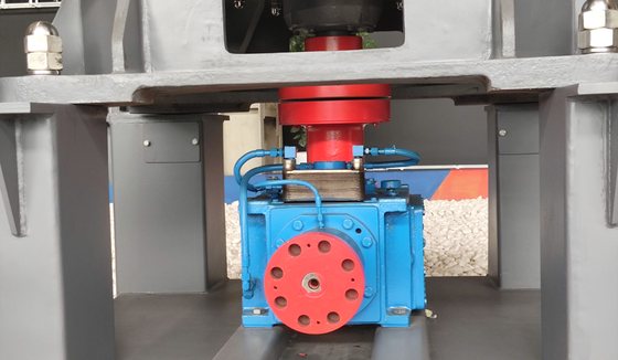 Máy nghiền silica thành bột mịn: chống nhiễm sắt và mài mòn